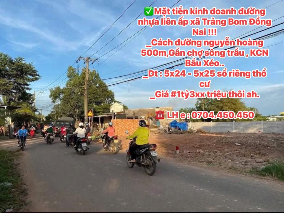 Nhà Phố Trảng Bom 120m² - Mặt Tiền Kinh Doanh, Sổ Hồng Ngay!