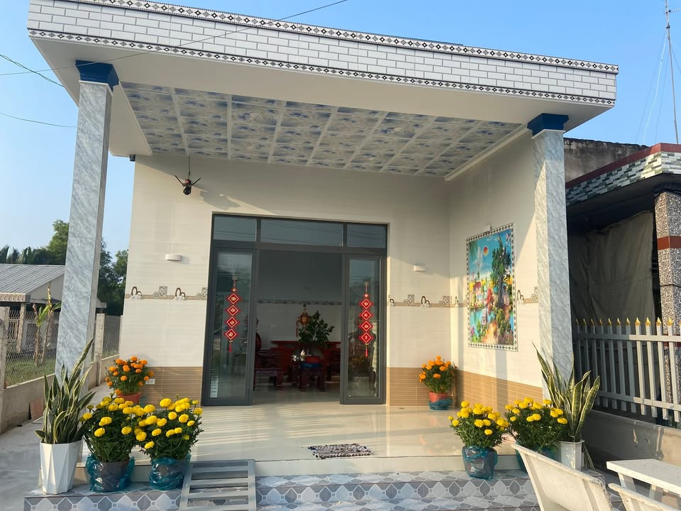 Đất mặt tiền QL57 Mỏ Cày Nam 808m² - Sổ đỏ chính chủ!