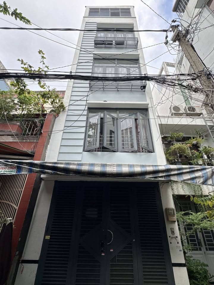 Nhà 5 Tầng BTCT Nguyễn Kiệm, Phú Nhuận - 8PN, 44m², 10 Tỷ - Dòng Tiền 40 Triệu/Tháng