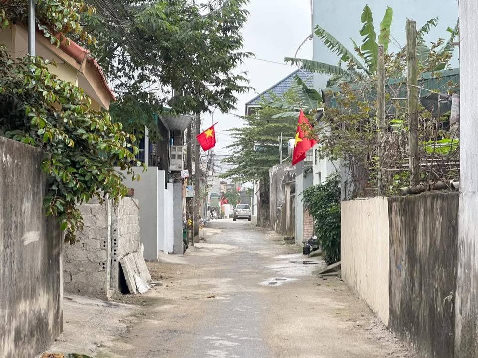 Bán đất 73m² Phường Đông Hải, TP Thanh Hóa - Sổ đỏ chính chủ, giá 2 tỷ