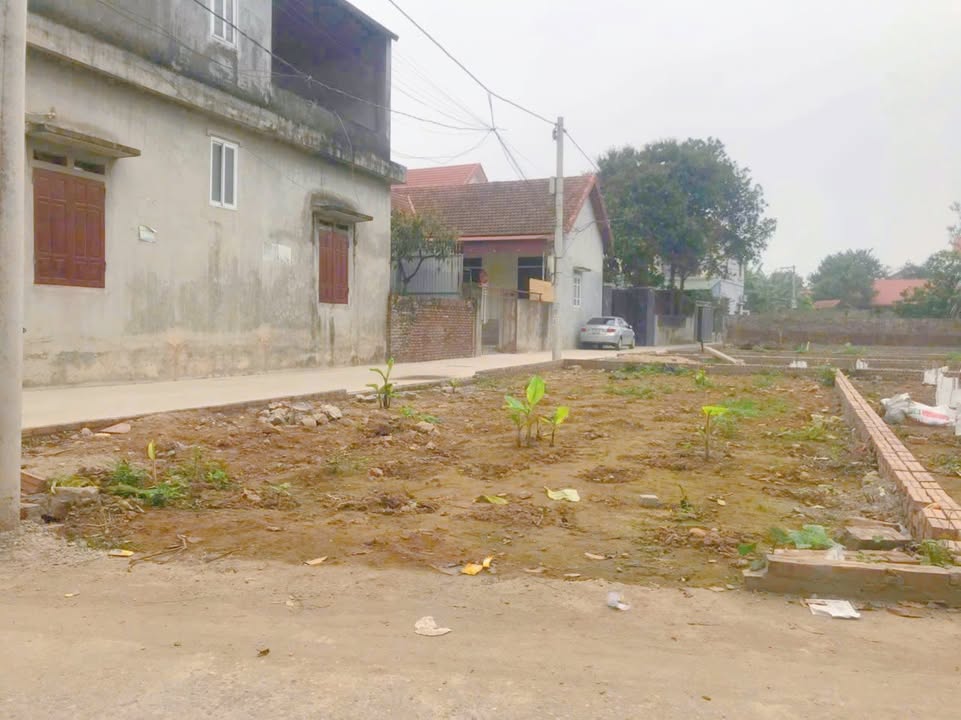 Đất nền Mê Linh 100m² - Sổ đỏ chính chủ, đường to ô tô!