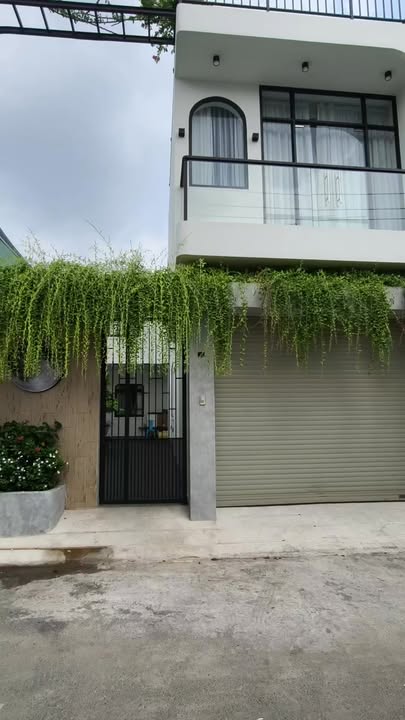 Biệt Thự Mini Tô Ký, Hóc Môn - 160m² Sân Xe Hơi, Hồ Koi, 5PN, Full Nội Thất