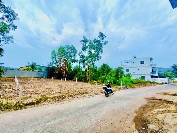 Đất nền Suối Đá - Phú Quốc 224m² - Sổ hồng riêng - Giá đầu tư