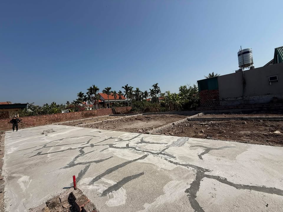 Đất nền Quảng Yên 90m² 1 tỷ - Sổ đỏ chính chủ