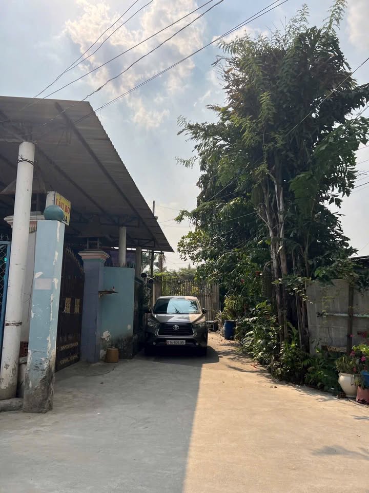 Nhà 200m² Sổ Đỏ Chính Chủ Bình Nhâm - Giá 3.9 Tỷ, Sẵn Sàng Cho Đầu Tư