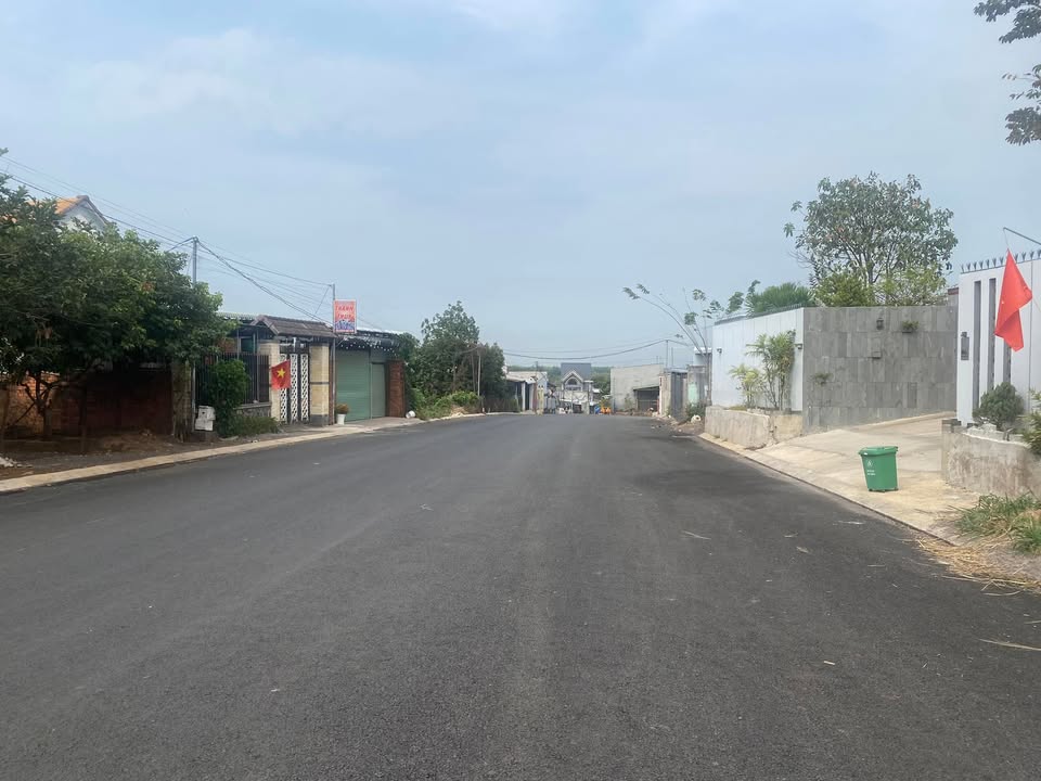 Đất 500m² Trung Tâm Dầu Giây - Sổ Đỏ Rõ Ràng, Giá 3.5 Tỷ