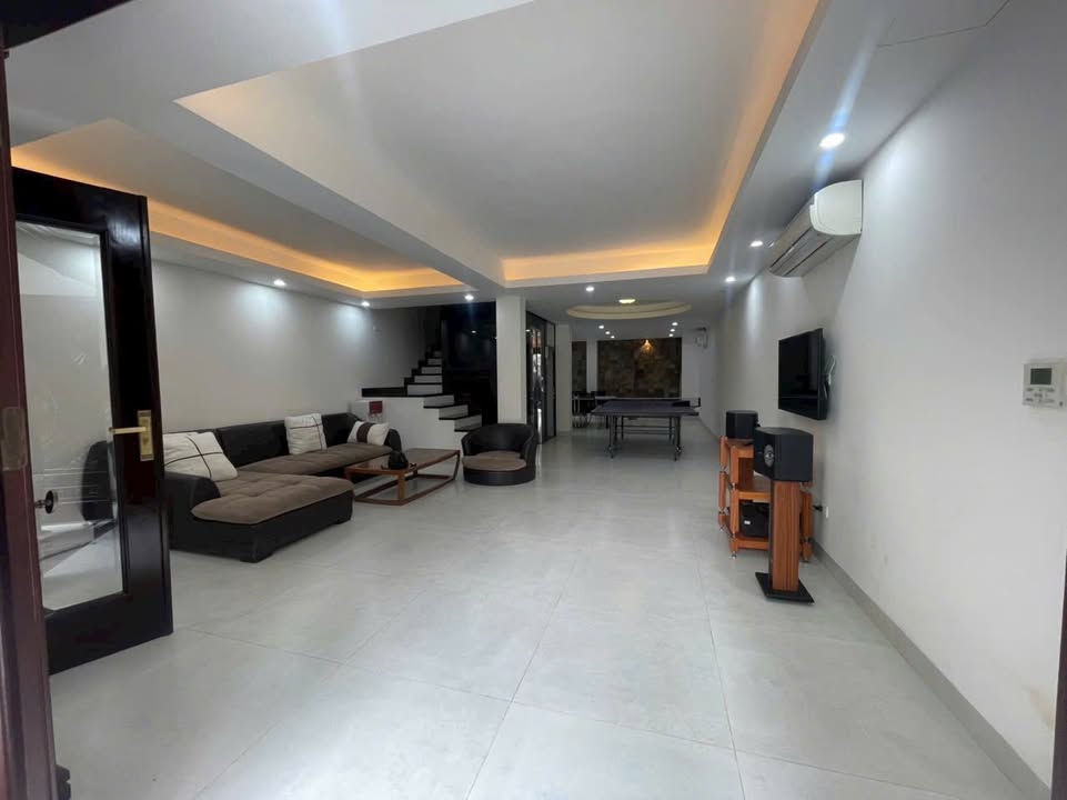 Cho thuê Nhà vườn Geleximco Lê Trọng Tấn 120m² Full nội thất - Sẵn sàng ở ngay!