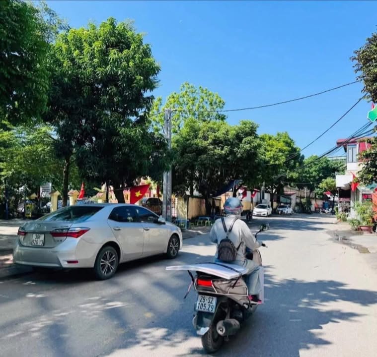 Bán đất Hải Bối Đông Anh 64m² giá 4 tỷ - Đường thông ô tô!