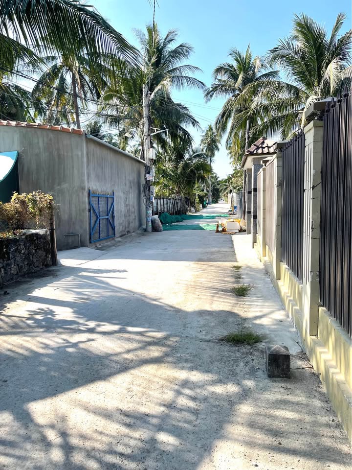 Nhà 80m² Sổ Hồng Chính Chủ - Xuân Sơn, Vạn Ninh Giá Chỉ 830 Triệu