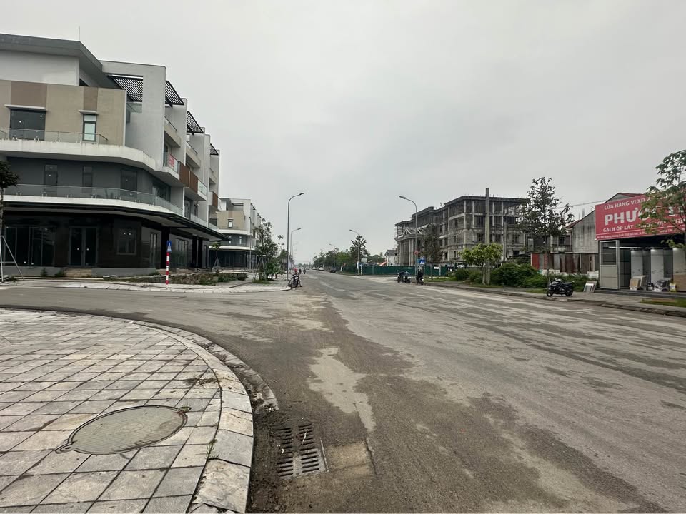 Đất Mặt Tiền Hoàng Quốc Việt, Huế - Kinh Doanh Đắc Lợi 133.9m²