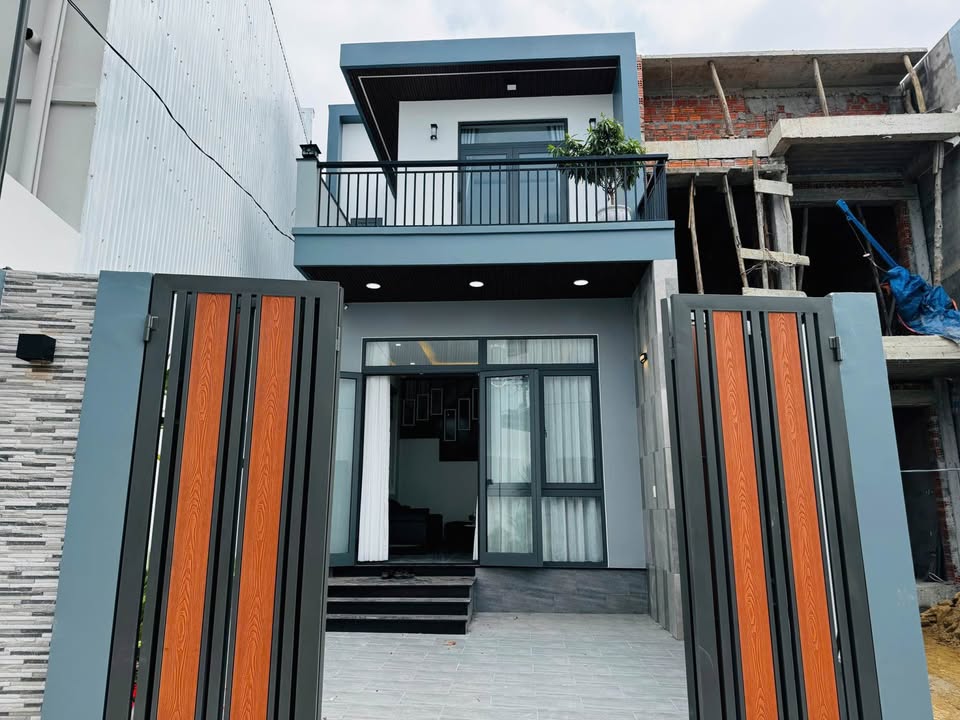 Nhà 2 Tầng 111m² Lê Ngô Cát, Huế - Gần Trường, Sổ Hồng Chính Chủ