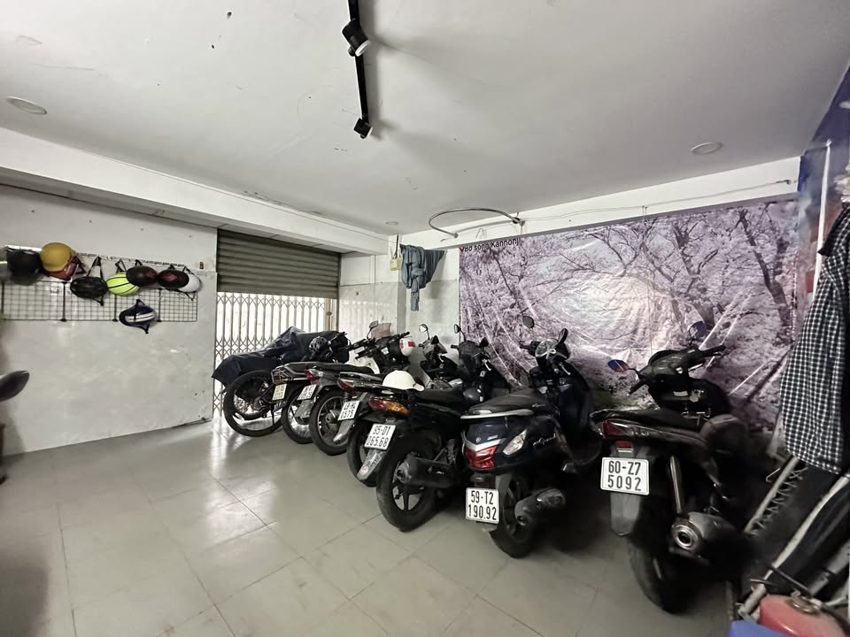 Nhà Mặt Tiền Nguyễn Hữu Cảnh Q1 - Đối Diện Saigon Pearl - Kinh Doanh Đỉnh Cao 95m²