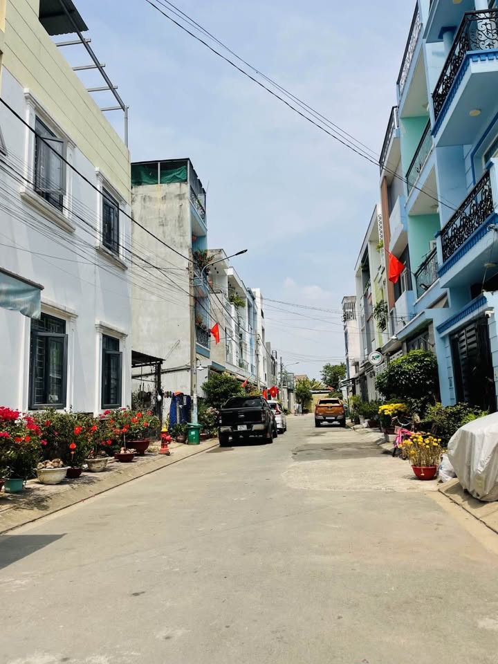 Đất nền Long Thạnh Mỹ 51m² chỉ 3 tỷ - Đường to ô tô, xây 4 tầng ngay!