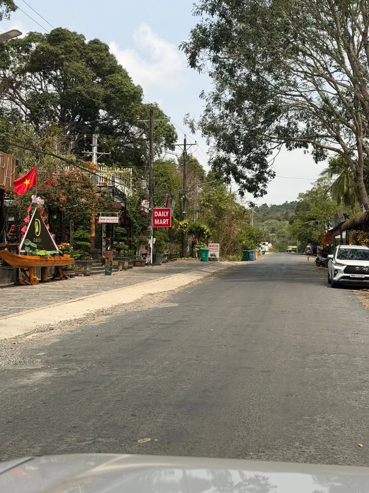 Đất nền Cửa Dương, Phú Quốc 1400m² - Tiềm năng tăng giá!