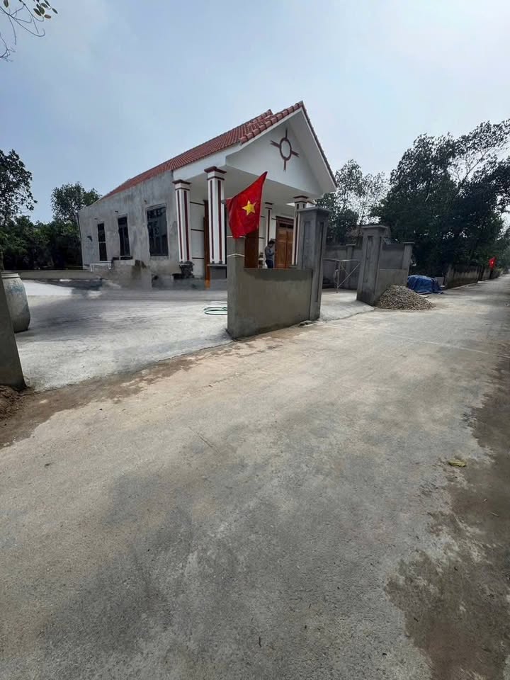 Bán đất 100m² full thổ cư, đường trải nhựa, Phúc Thọ - Sẵn sổ