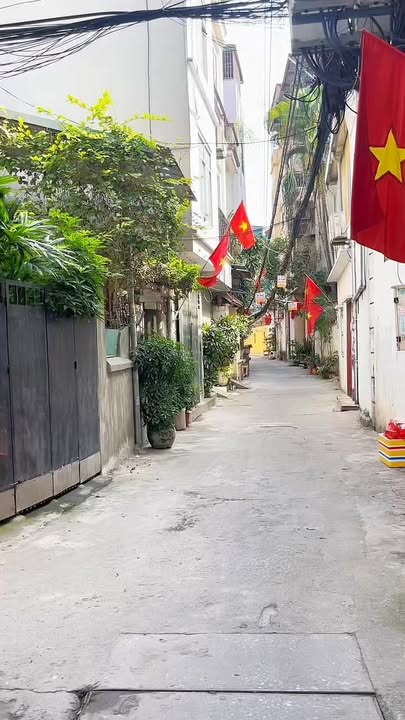 Nhà riêng Phố Minh Khai 37m² 12.5 tỷ - Mặt ngõ kinh doanh!