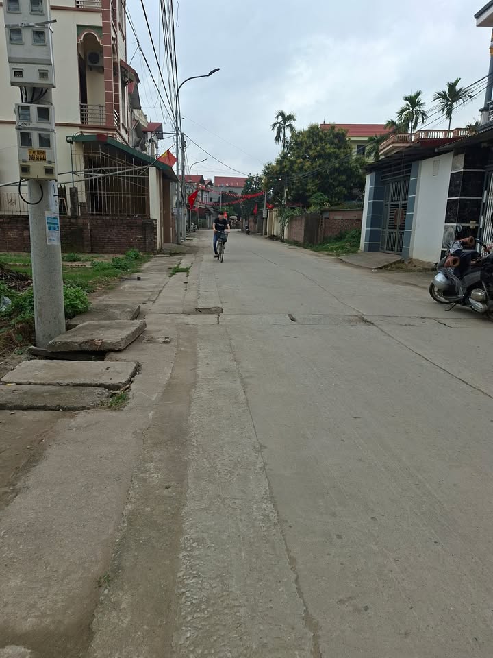 Bán Đất Ninh Xá Thuận Thành 92m² - Vị Trí Đắc Địa Kinh Doanh!