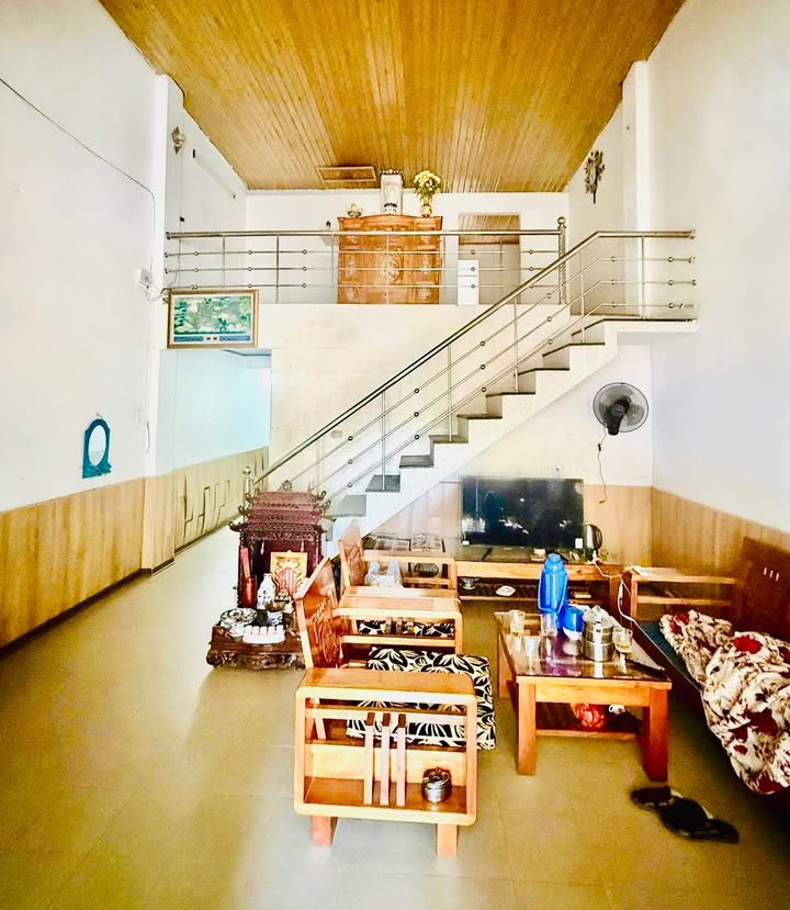 Nhà Mặt Tiền Thanh Khê 60m² - Chỉ 4.X Tỷ - Vị trí vàng kinh doanh!