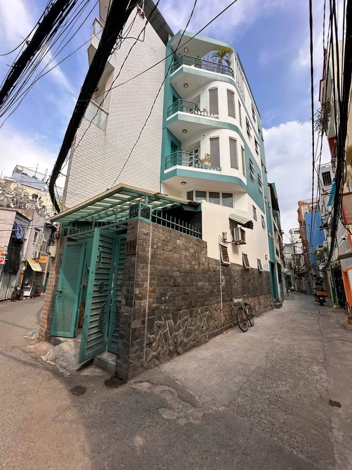 Nhà Góc 2MT Nguyễn Đình Chiểu, Phú Nhuận - Kinh doanh/Ở, 42m², 15.5 Triệu