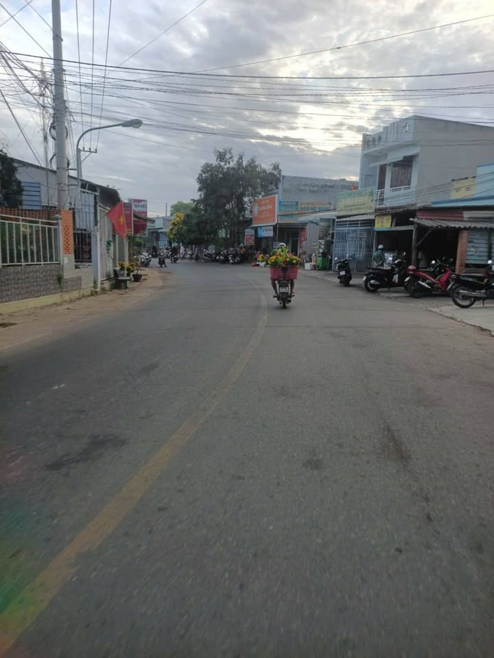 Nhà mặt tiền Đường Đặng Văn Lãnh, Phan Thiết 170m² - Mặt tiền kinh doanh