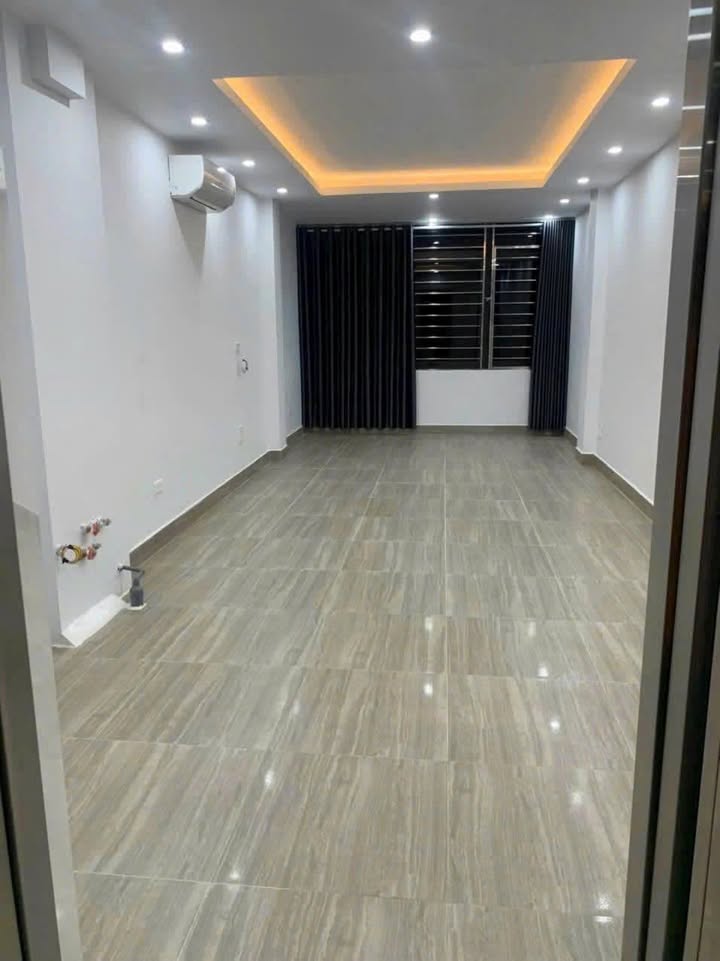 Nhà Riêng Ngõ 168 Kim Giang, Thanh Xuân 40m² - Ô tô vào tận nhà!