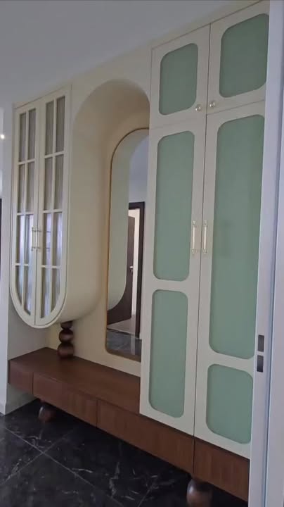 Căn hộ Golden River Ciputra Tây Hồ 161m² - Full nội thất cao cấp, view đẹp!