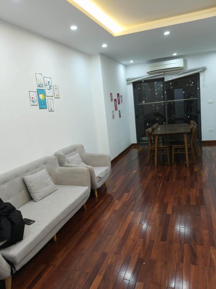 Bán Gấp Căn Hộ Goldsilk Hà Đông 78m² - 2PN View Thoáng, Sổ Đỏ Sẵn Sàng