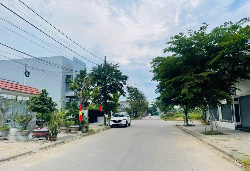 Đất Mặt Tiền Nguyễn Viết Song, Huế - 109m² Hướng Đông, Giá 2 Tỷ