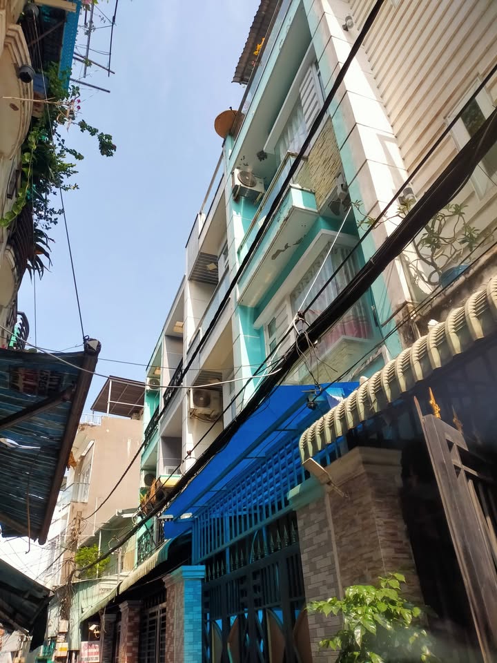 Nhà Trệt Lửng 3 Lầu Võ Văn Kiệt, Quận 8 - 45m², 3PN, Giá Tốt