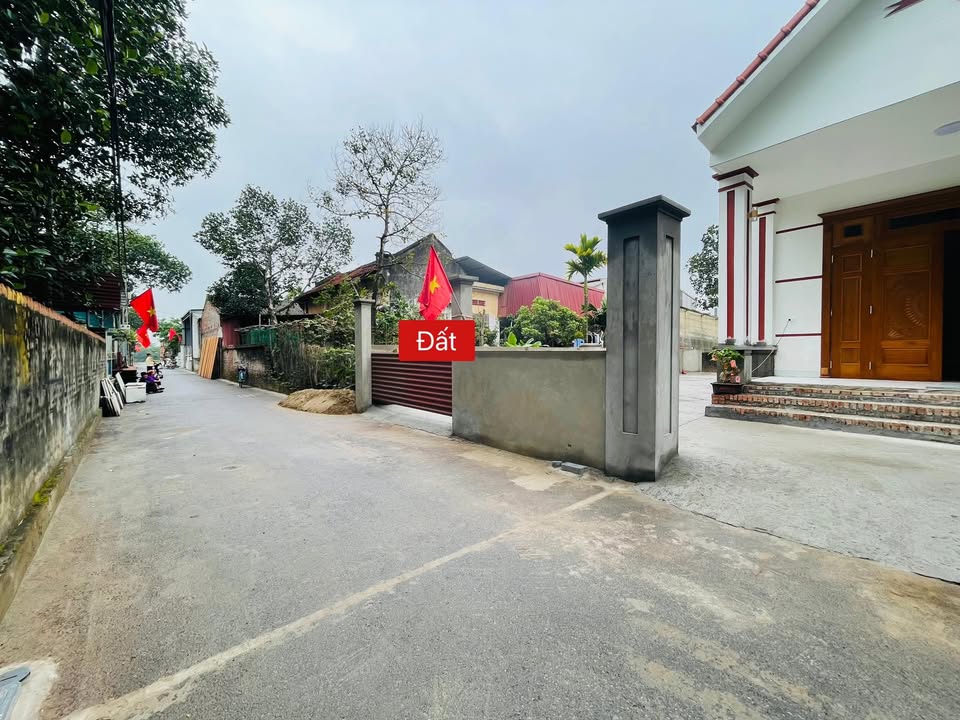 Đất nền Vân Nam 100m² - Sổ đỏ chính chủ, ô tô tải vào tận nơi