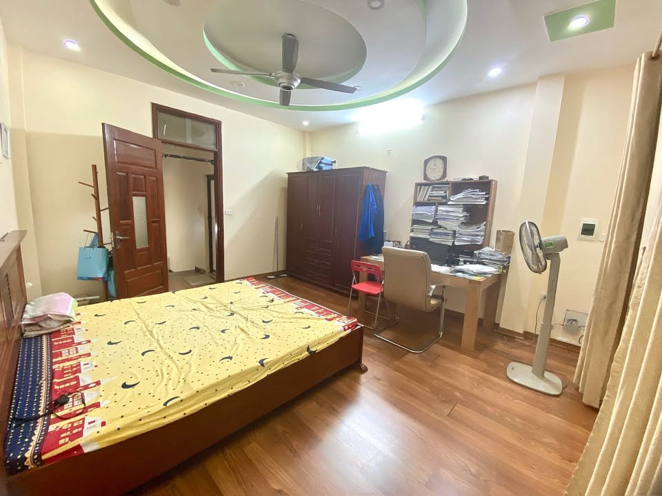 Bán nhà Kim Hoa Đống Đa 40m² giá 10.8 tỷ - Sẵn sàng ở ngay!