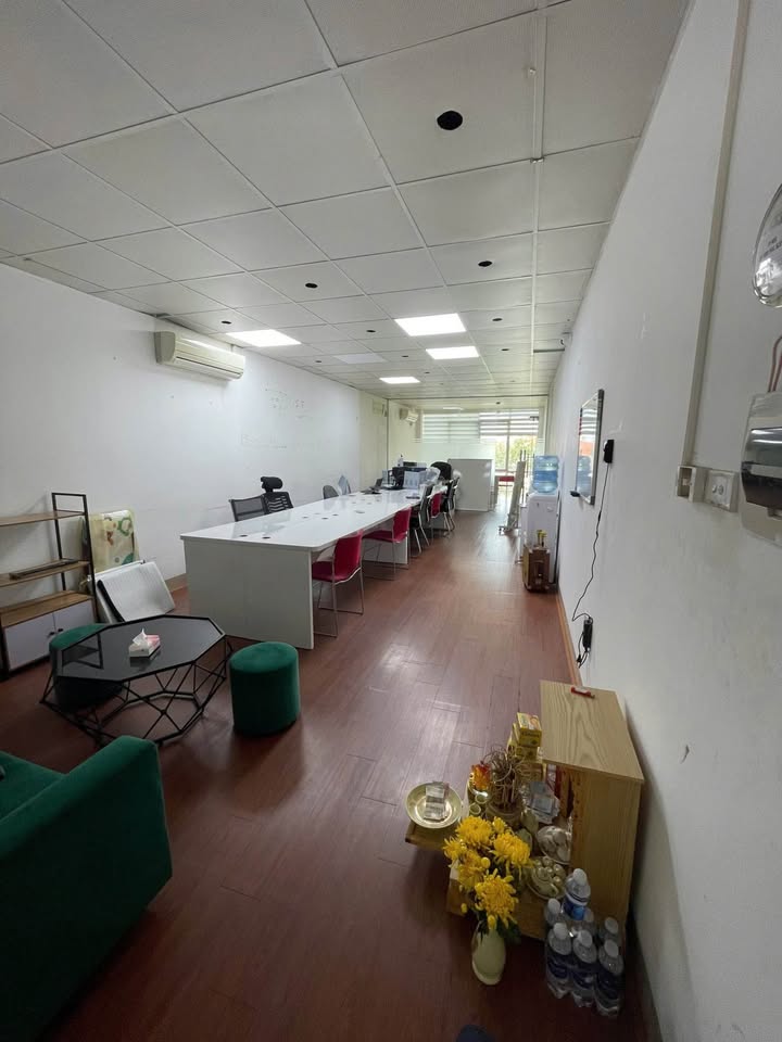 Sàn Văn Phòng Trung Kính Cầu Giấy 45m²/55m² từ 9 Triệu - Sẵn sàng làm việc!