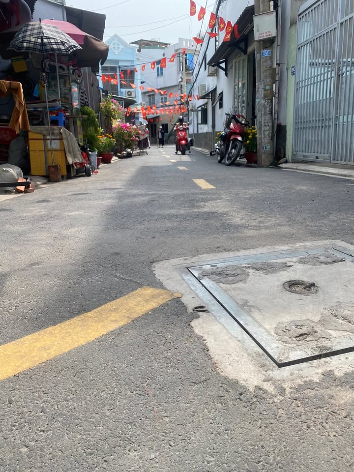 Nhà HXH Thới An Q12 - 37m² Chỉ 2.95 Tỷ - Sổ Hồng Vuông Vức