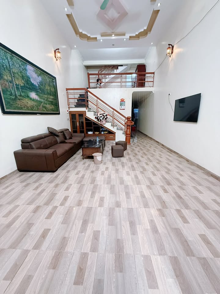 Nhà Riêng Đường 19/5, Hà Giang 120m² – Sổ Hồng Sẵn, Không Ngập Lụt!