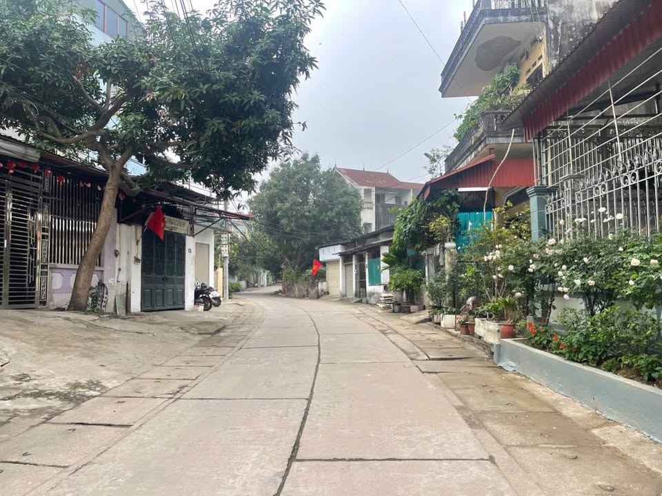 Bán đất tặng nhà 2 tầng 140m² Phường Đồng Quang, TP. Thái Nguyên - Sẵn Sàng Ở Ngay