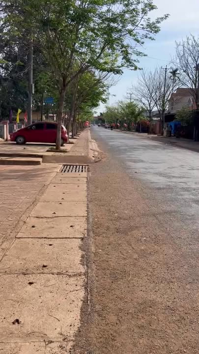 Nhà Mặt Tiền Trần Hưng Đạo Krông Năng - 400m² Sổ Đỏ Giá 2 Tỷ