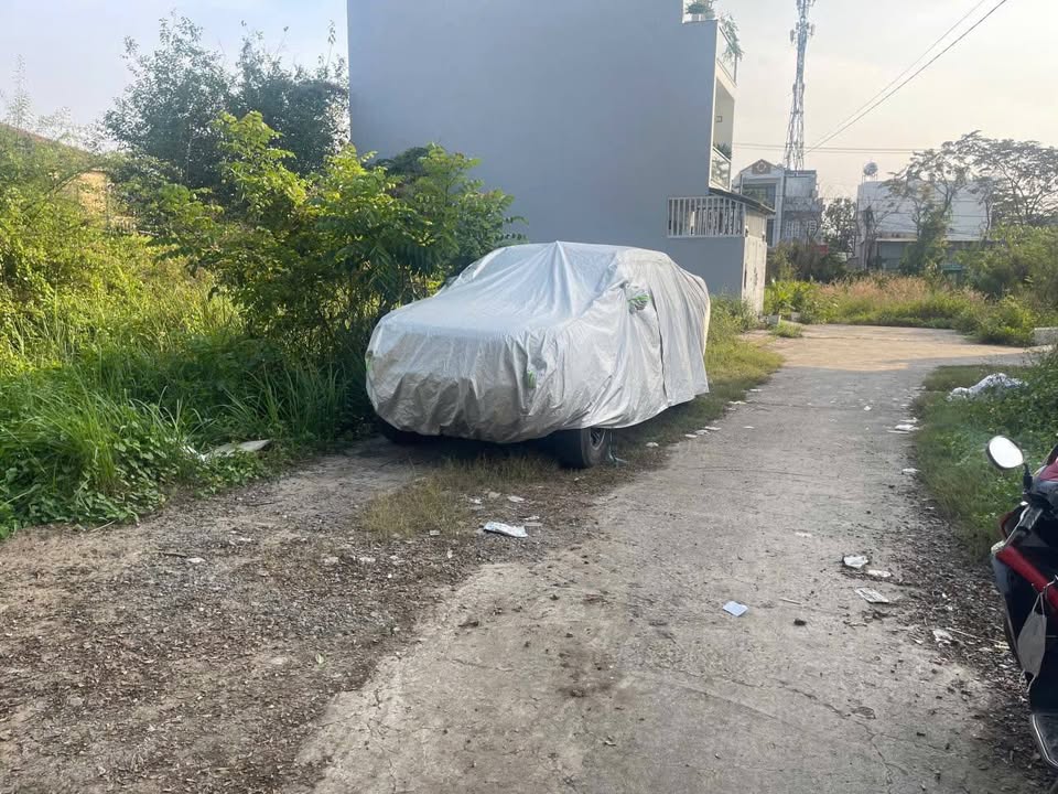 Đất nền Sổ hồng 60m² Nguyễn Xiển, Q9 - Giá 3.59 Tỷ, Gần Vin