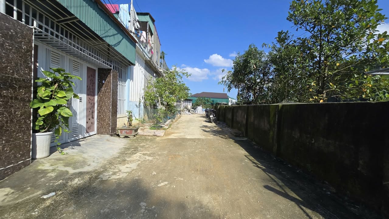 Đất nền Thạch Văn, TP Hà Tĩnh 220m² giá 3.5 tỷ - Tiềm năng tăng giá vượt trội!