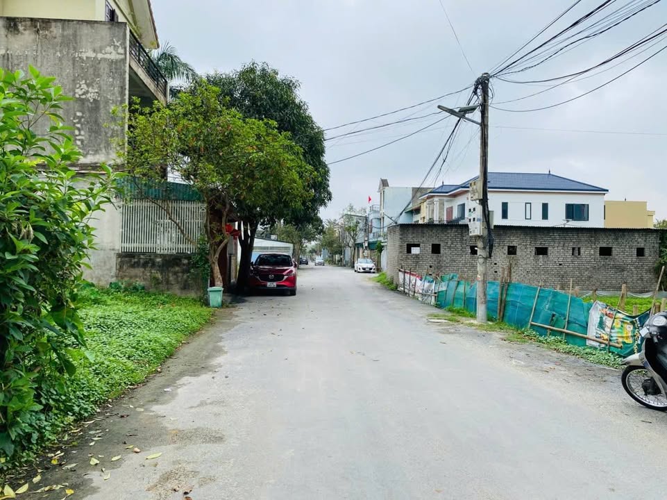 Nhà 1.5 Tầng Bùi Hiển, TP Vinh - 104m² - Sẵn Sàng Ở Ngay