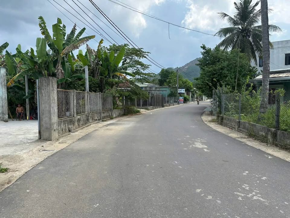 Đất Xuân Phú Hòa Khánh Nam 195m² giá 1.8 tỷ - Sổ đỏ chính chủ