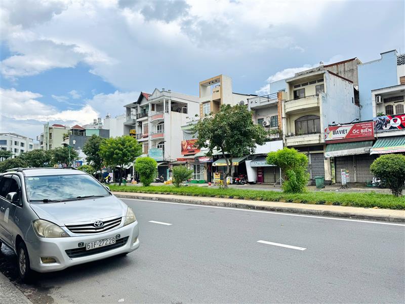 Nhà Phố Lê Thúc Hoạ Tân Phú 80m² - Mặt tiền kinh doanh cực đỉnh!
