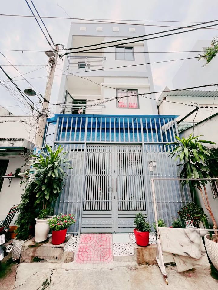 Nhà Tân Hòa Đông Q6 Chính Chủ 66m² 3 Tầng BTCT - Sổ Hồng Đủ, Sẵn Sàng Ở Ngay!