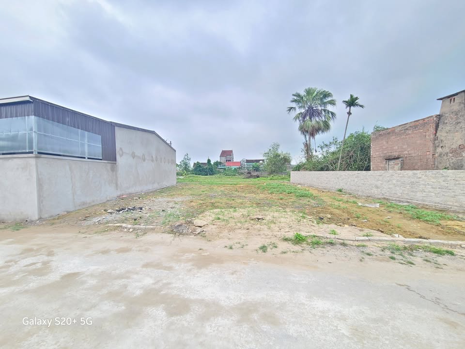 Đất nền Nghi Liên 81.5m² - Sổ đỏ chính chủ, giá 2 tỷ!