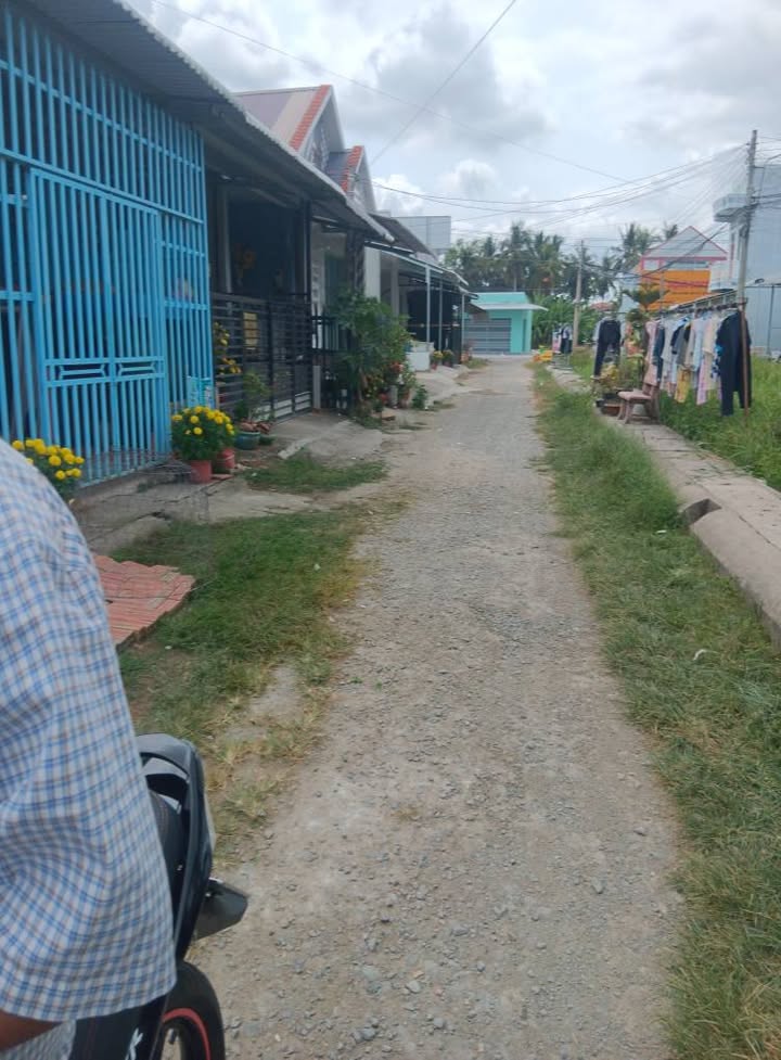 Bán Đất Mặt Tiền Lộ Nhựa 143m² Tại Thạnh Trị, Sóc Trăng - Giá 900 Triệu