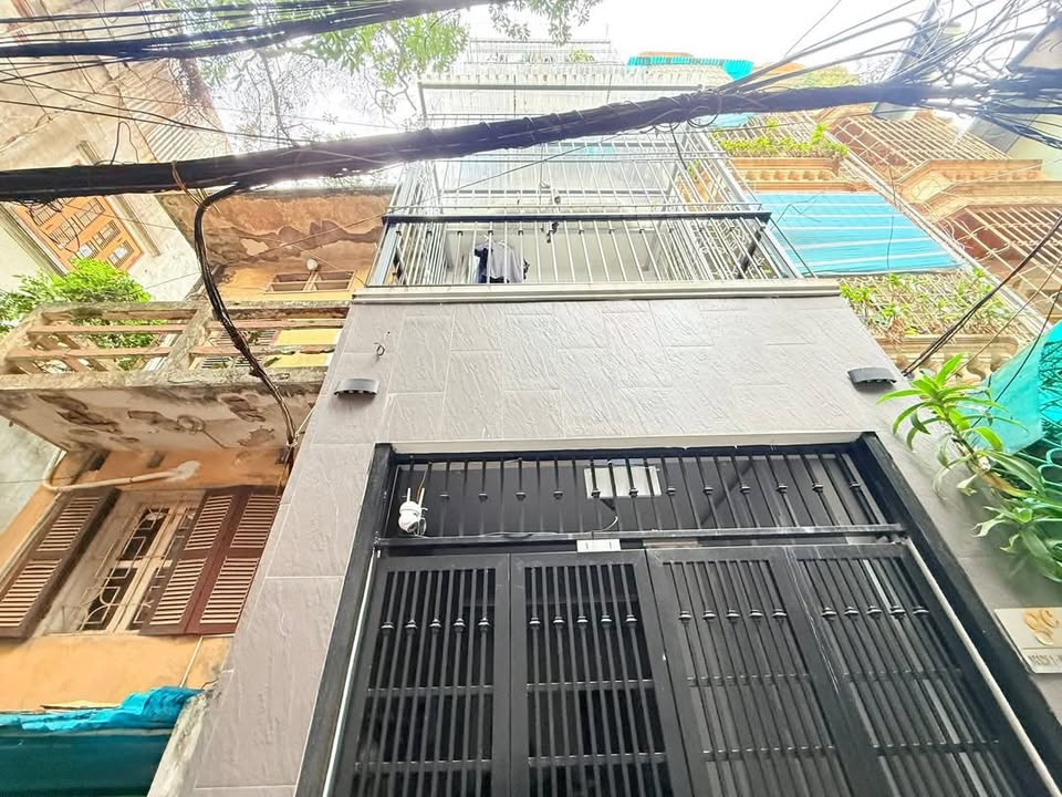 Nhà Phố Toàn Thắng Đống Đa 50m² 14.5 tỷ - Sẵn sàng ở ngay!