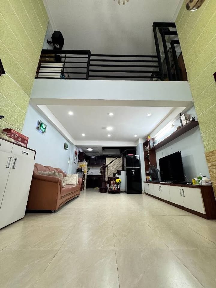 Nhà Phố Nguyễn Văn Ngọc, Phú Nhuận 40m² - Mặt tiền kinh doanh đỉnh!