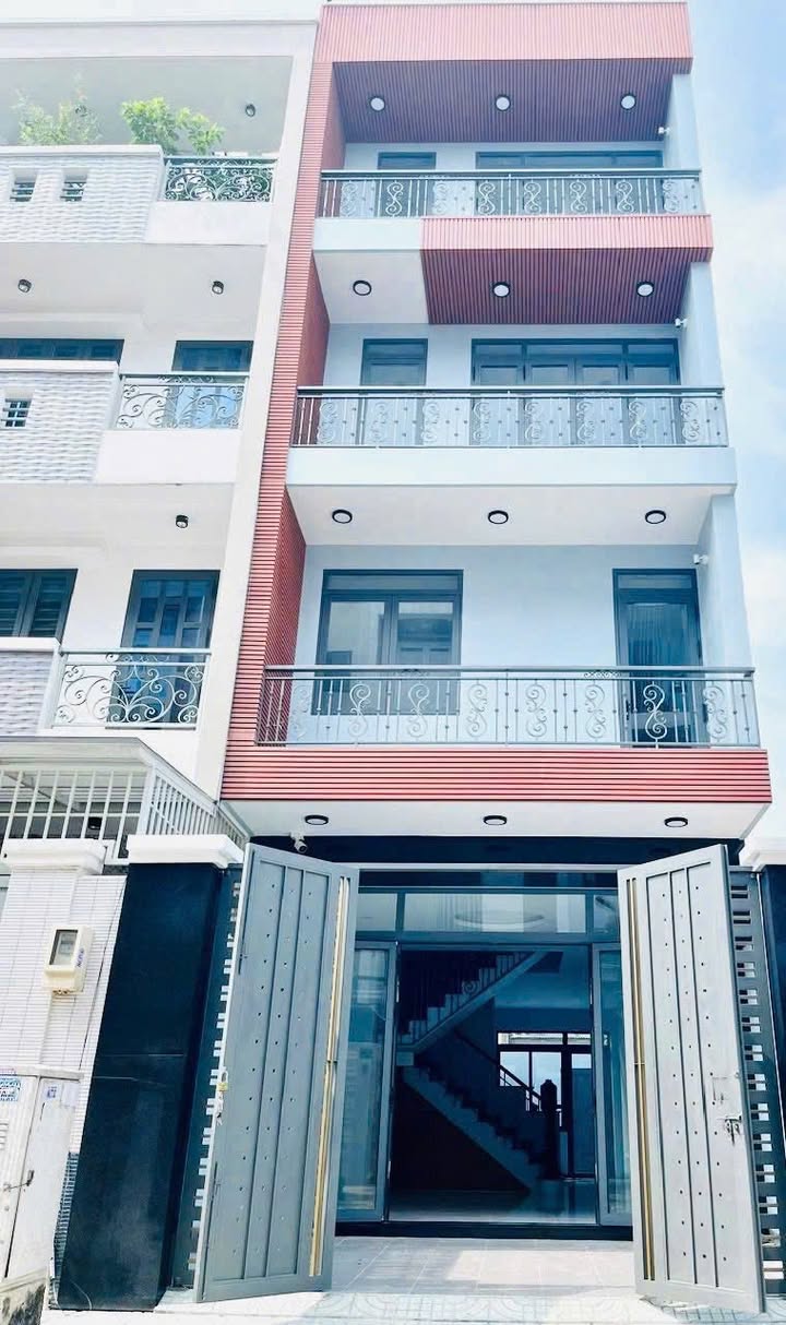Bán nhà Kênh Tân Hóa Tân Phú 95m² giá 13.8 tỷ - Sẵn sàng ở ngay!