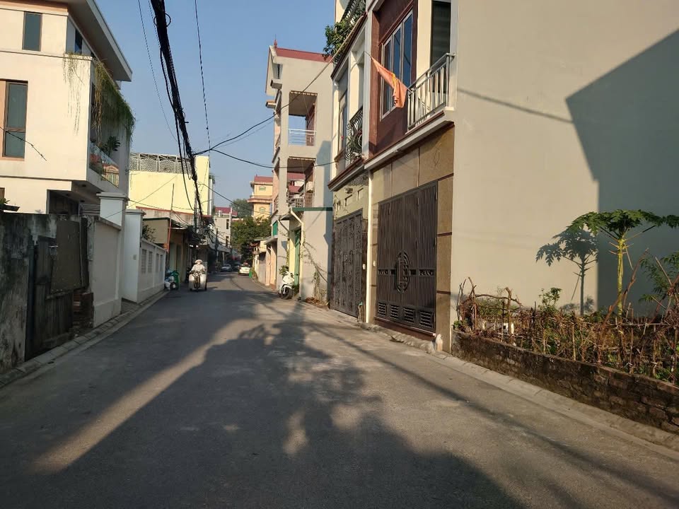 Đất nền Thôn Nhuế 80m² - Tiềm năng tăng giá vượt trội!