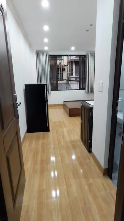 Căn hộ Vương Thừa Vũ 30m² giá 5.6 triệu - Full nội thất cao cấp!