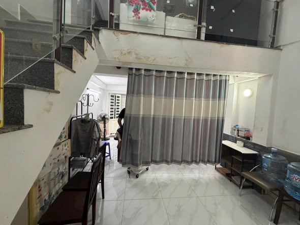 Nhà Hẻm Lê Ngọc Hân, Vũng Tàu - 45m², 4 Tầng, Giá 5 Tỷ